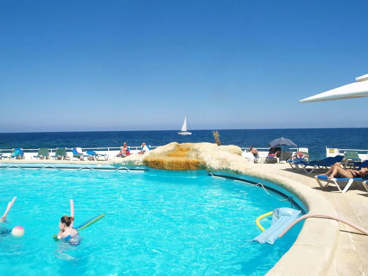 Stylish 2 Bedroom Apartment In An Amazing Location Sliema