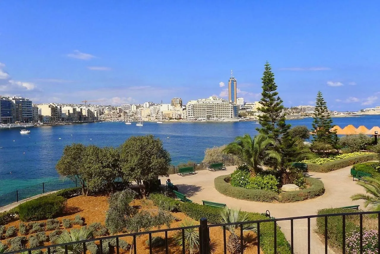 Stylish 2 Bedroom Apartment In An Amazing Location Sliema 0*,  Malta